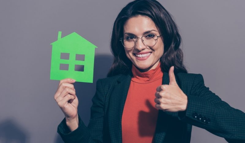 8 Starter Tips for Becoming Successful Real Estate Agents