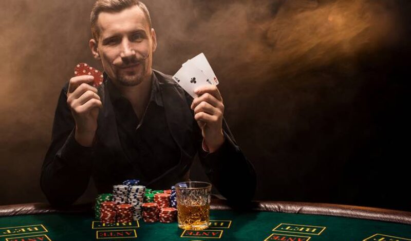 Best Accessories for a Professional Poker Player